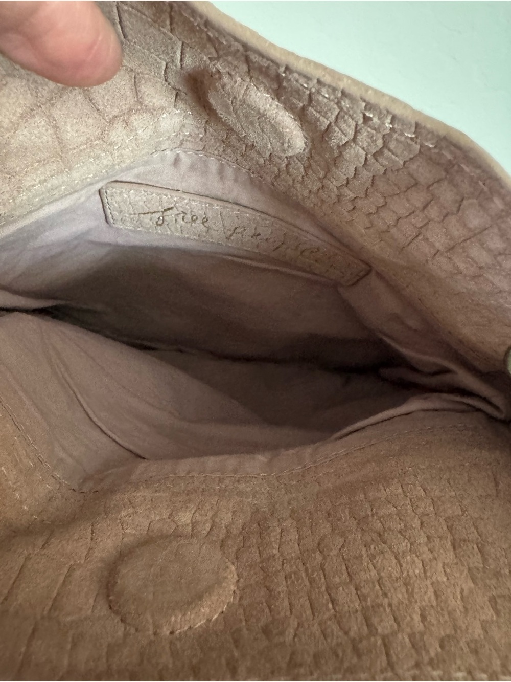 Stella McCartney Blush Suede Croc-Embossed Shoulder Bag - Picture 4 of 4
